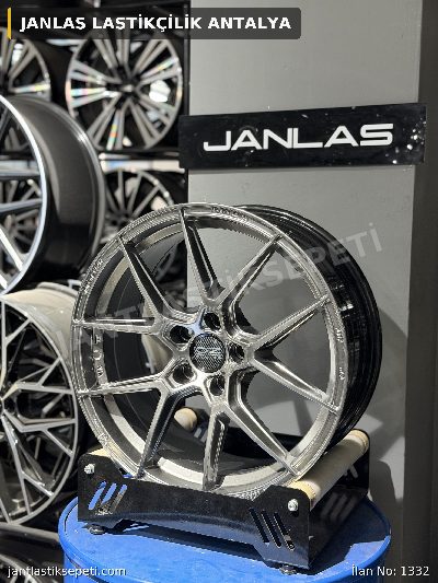 5x112 18 İNÇ OZ ESTREMA GT HLT HYPER BLACK SIFIR JANT TAKIMI