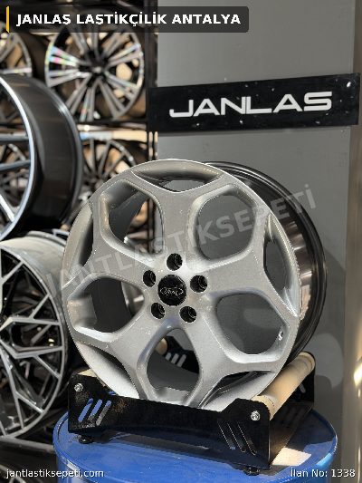 5x108 18 İNÇ FORD FOCUS ST SIFIR JANT MODELİ